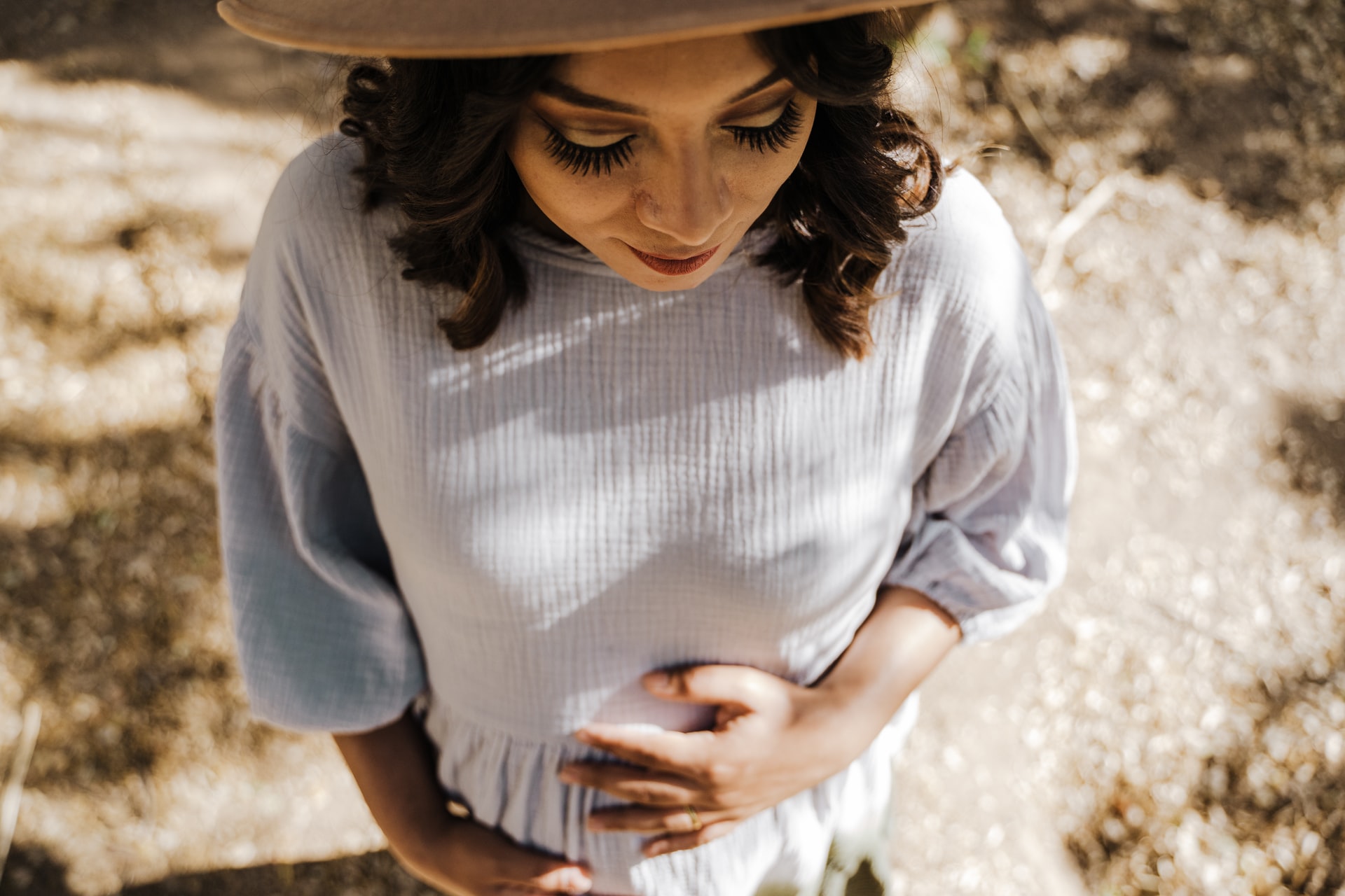È possibile rimanere incinta dopo aver interrotto l’utilizzo di un contraccettivo?